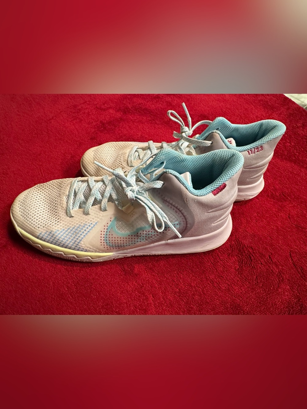 Nike Women’s White and Light Blue Athletic Sneakers